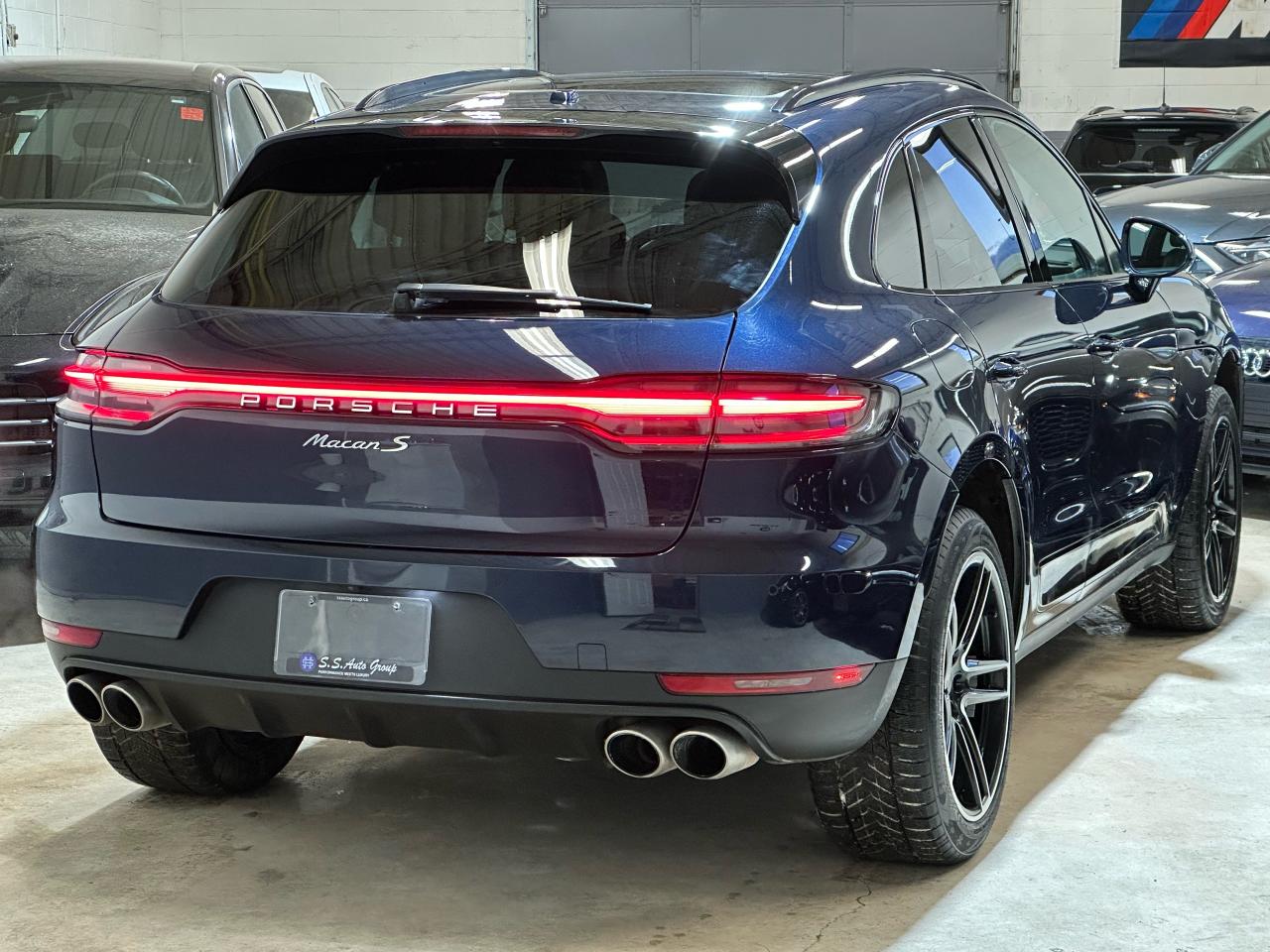 2019 Porsche Macan S |V6|NAV|BACKUP|BSM|LKA|PANO|BOSE SOUND| - Photo #4