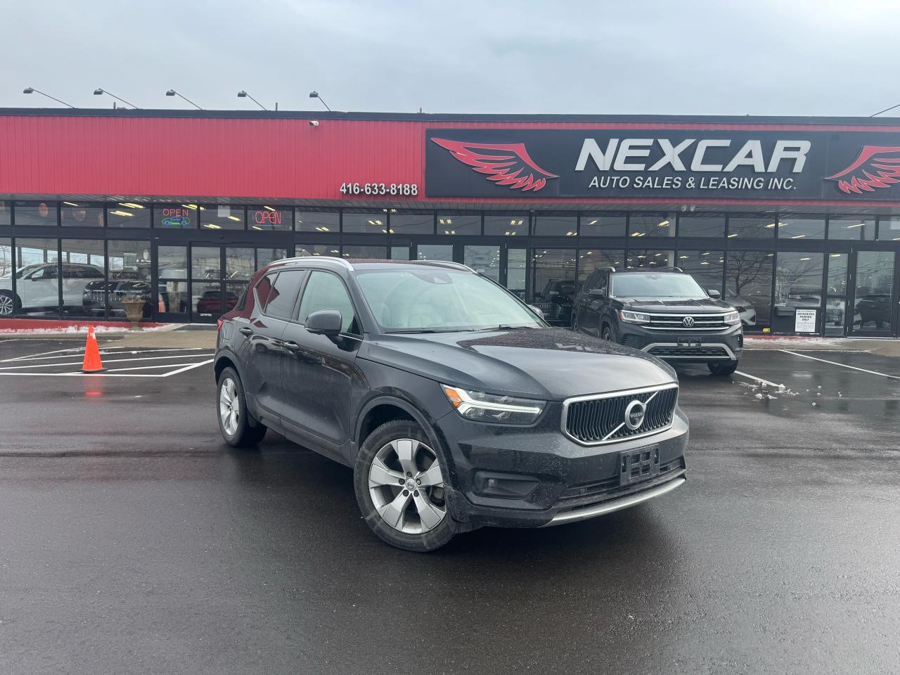 Used 2019 Volvo XC40 MOMENTUM AWD LEATHER PAN/ROOF NAVI B/SPOT CAMERA for sale in North York, ON