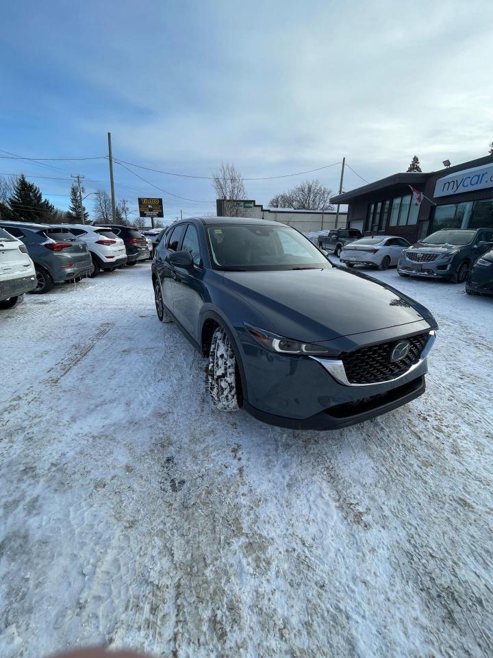 Used 2022 Mazda CX-5 2.5L GS AWD!!!   SUNROOF. HEATED SEATS. LEATHER.BACKUP CAM. A/C. CRUISE. PWR GROUP. KEYLESS ENTRY. P for sale in North Bay, ON