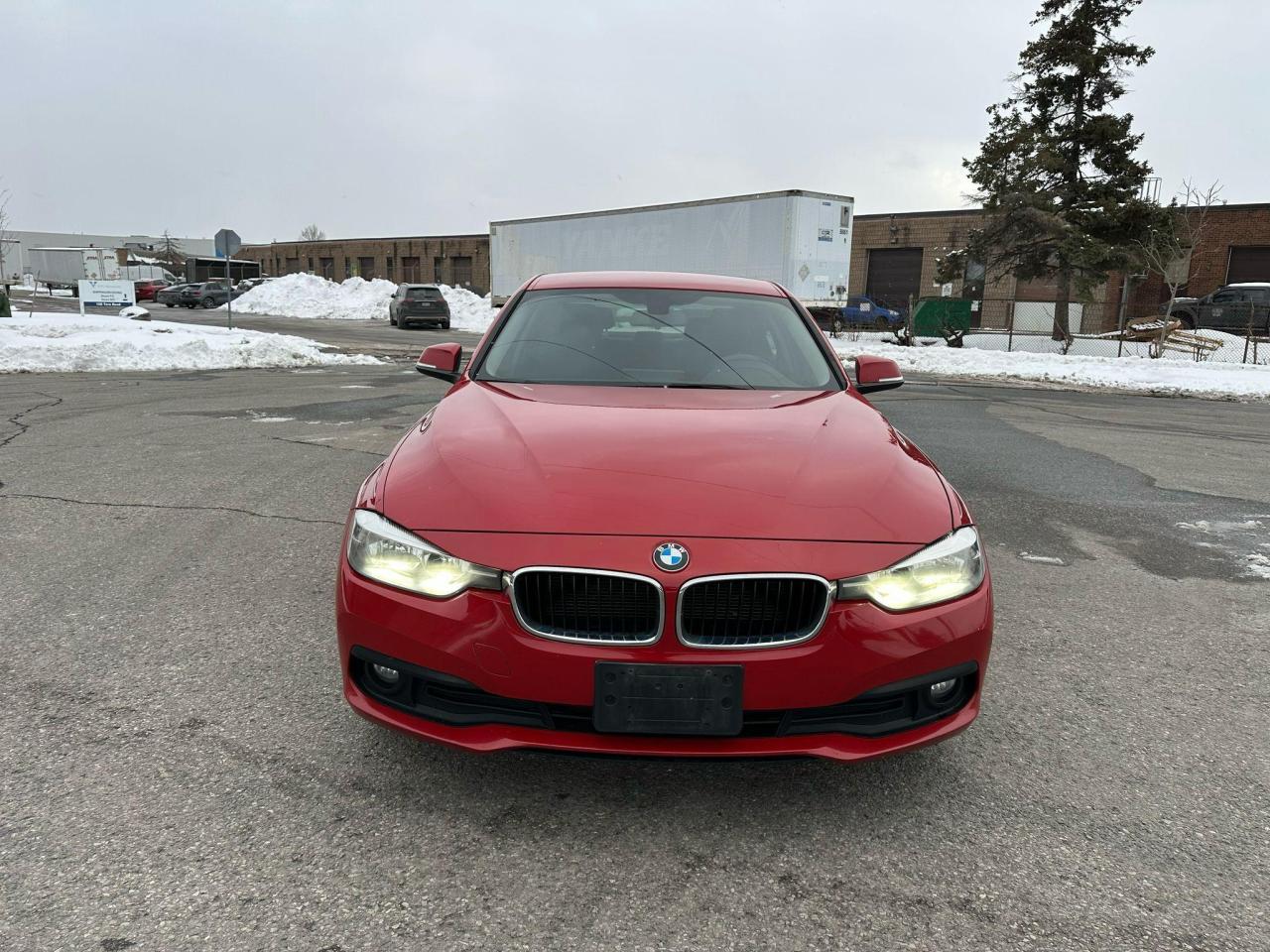 2016 BMW 3 Series 320i xDrive // AWD // CERTIFIED // NO ACCIDENT - Photo #5