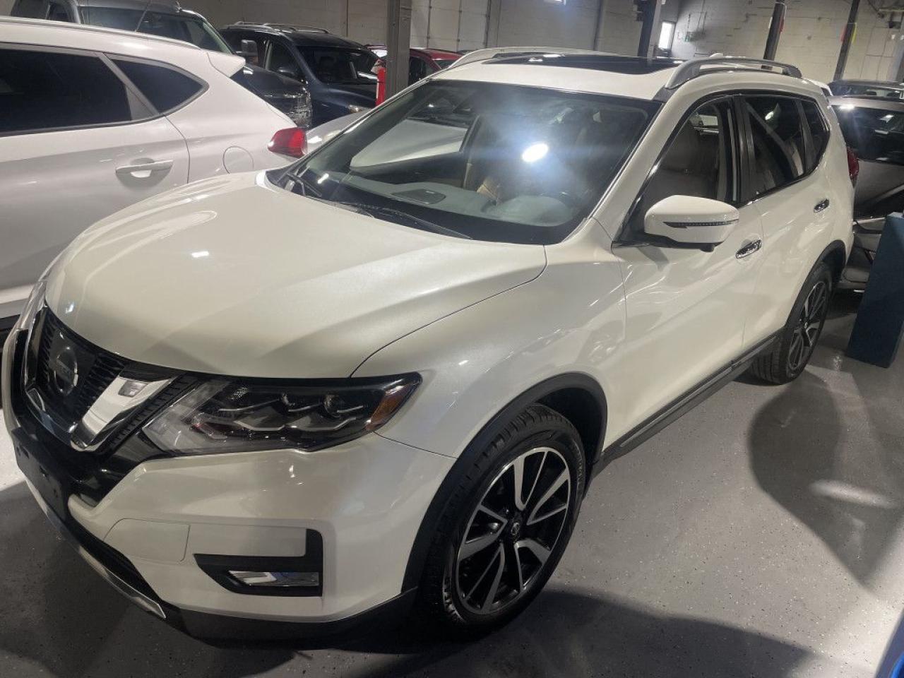 Used 2017 Nissan Rogue SL 4dr All-wheel Drive CVT for sale in Toronto, ON