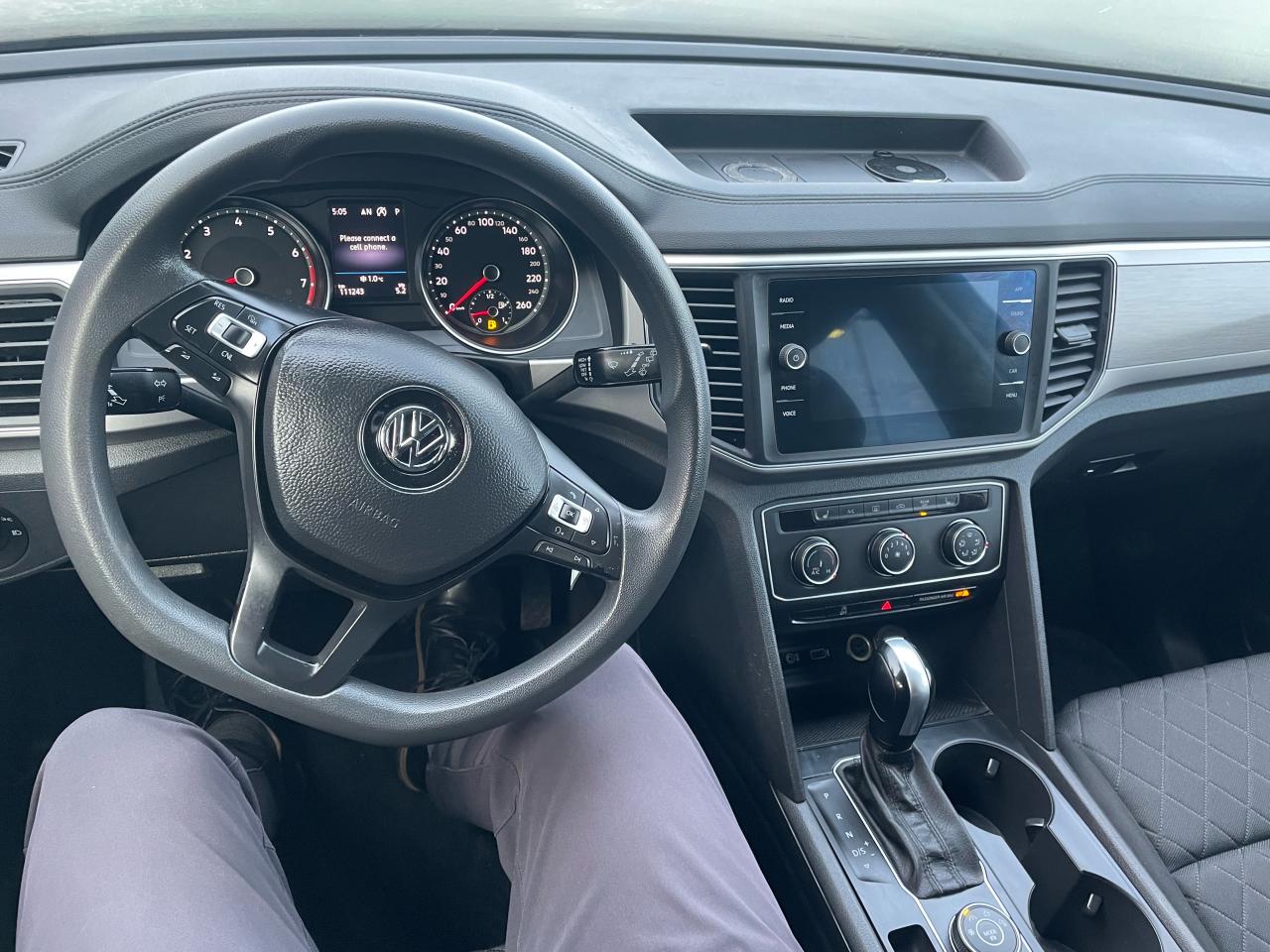2018 Volkswagen Atlas TRENDLINE, 3.6L V6 Photo25