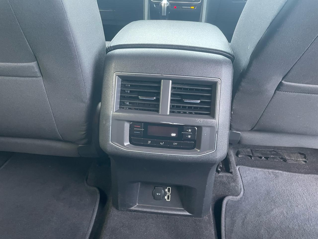 2018 Volkswagen Atlas TRENDLINE, 3.6L V6 Photo22