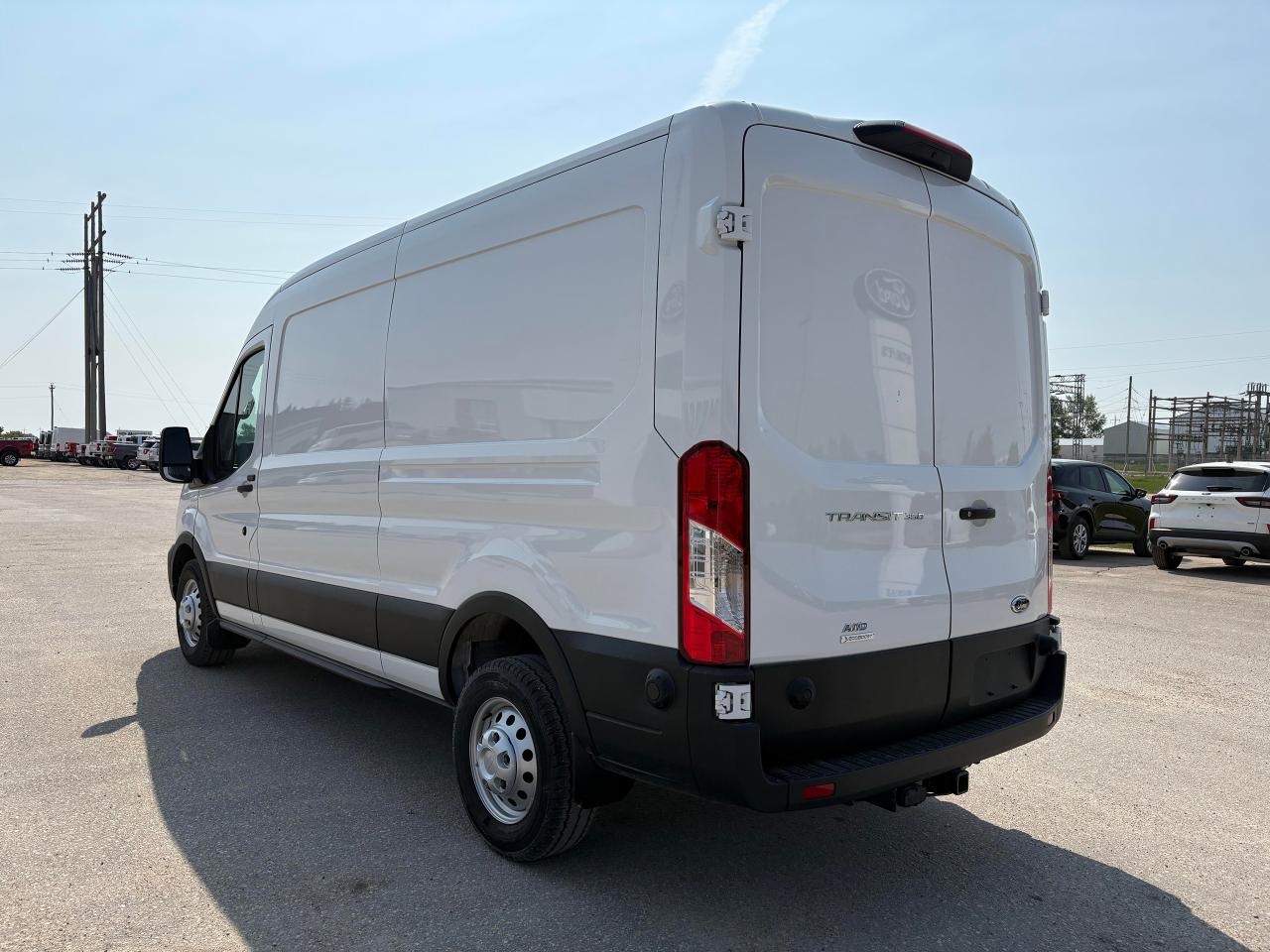 2025 Ford Transit Cargo Van T-350 148" MED RF 9900 GVWR AWD Photo5