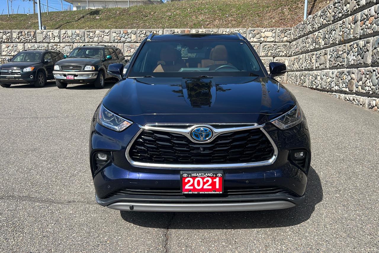 2021 Toyota Highlander Hybrid Limited AWD Platinum Photo1
