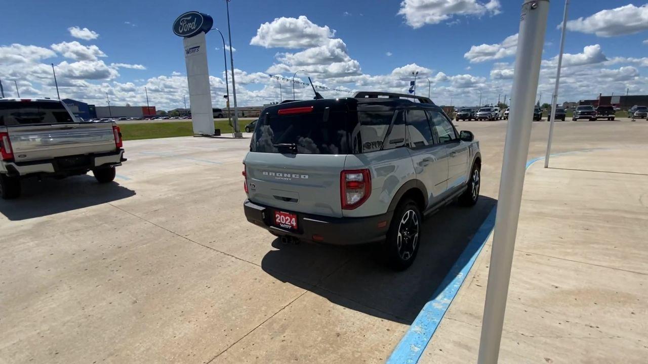 2024 Ford Bronco Sport OUTER BANKS 4X4 Photo5