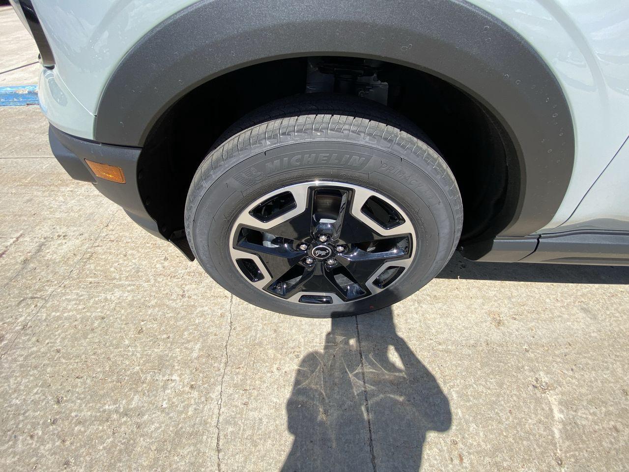 2024 Ford Bronco Sport OUTER BANKS 4X4 Photo5