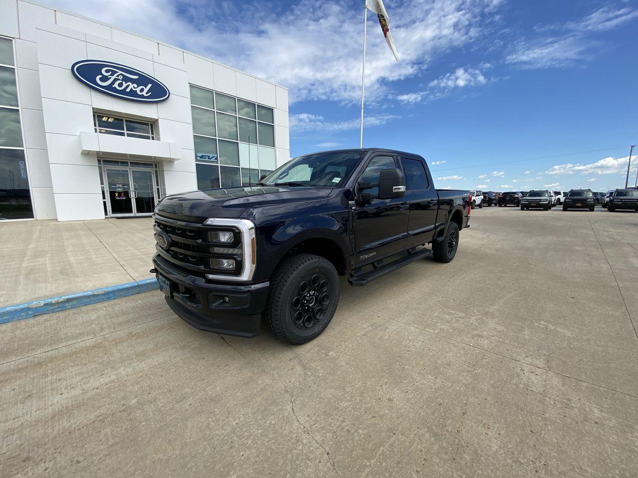 New 2024 Ford F-350 Super Duty SRW XLT 4WD CREW CAB 6.75' BOX for sale in Wainwright, AB