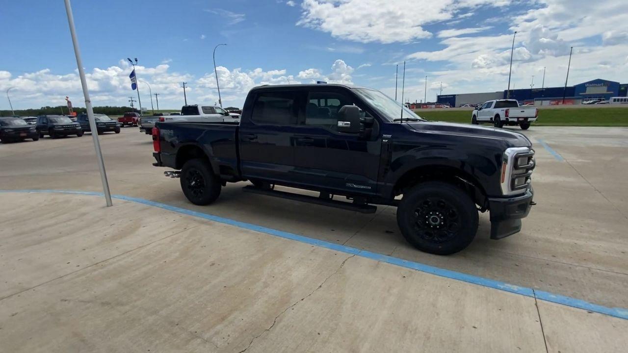 2024 Ford F-350 Super Duty SRW XLT 4WD CREW CAB 6.75' BOX Photo1