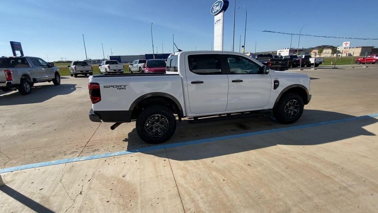 2024 Ford Ranger XLT 4WD SUPERCREW 5' BOX Photo5