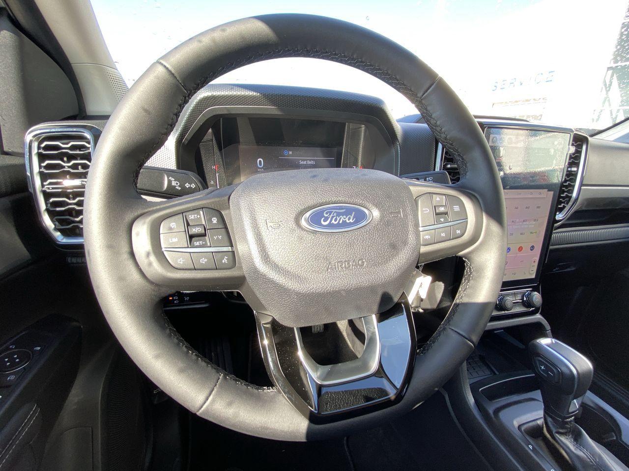 2024 Ford Ranger XLT 4WD SUPERCREW 5' BOX Photo5