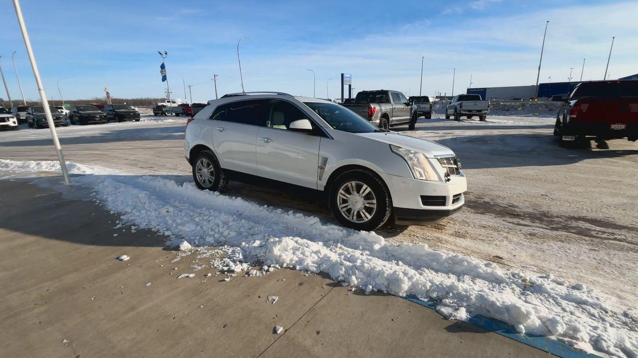 2010 Cadillac SRX 3.0 Luxury AWD 4dr Photo