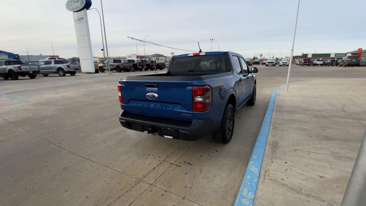 2024 Ford Maverick XLT Advanced AWD SuperCrew Photo5