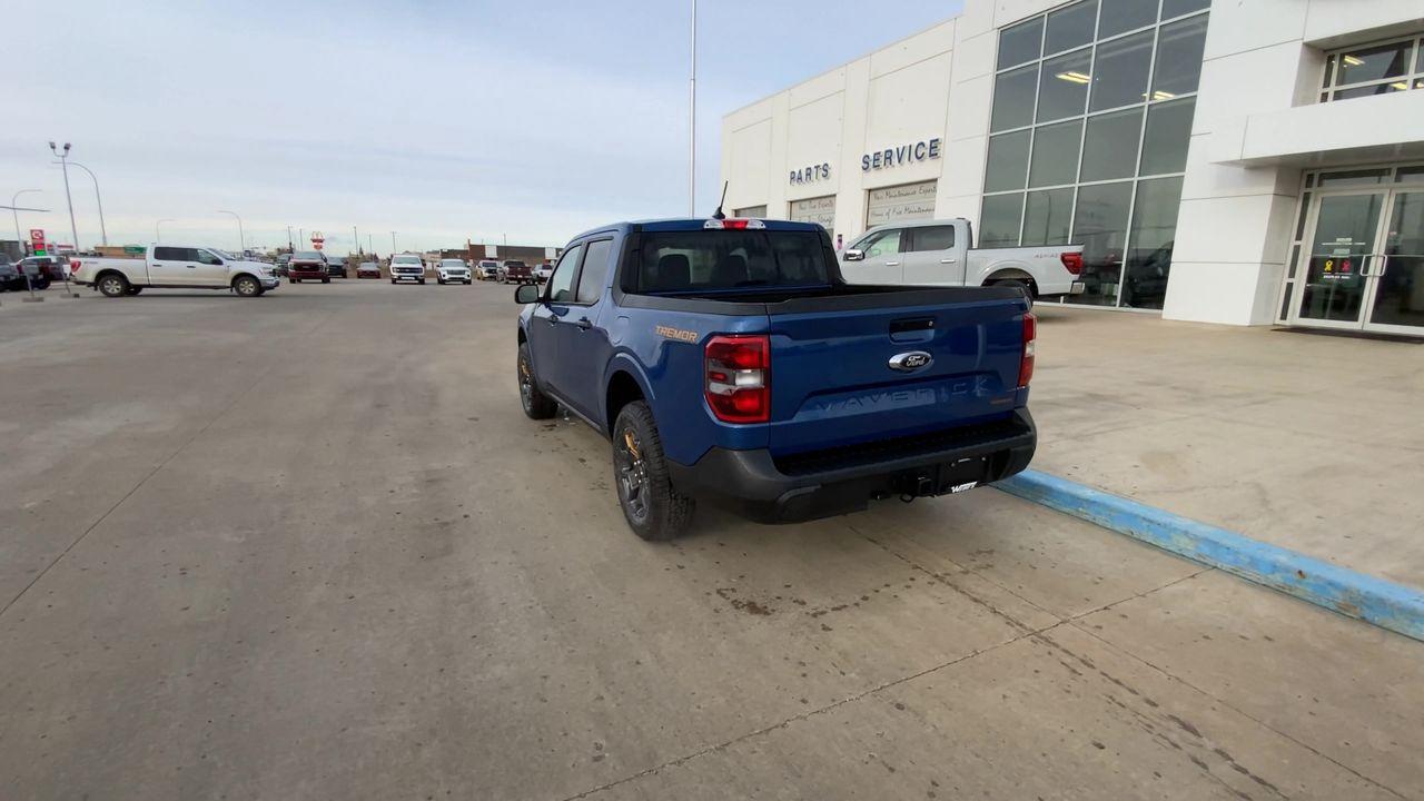 2024 Ford Maverick XLT Advanced AWD SuperCrew Photo5