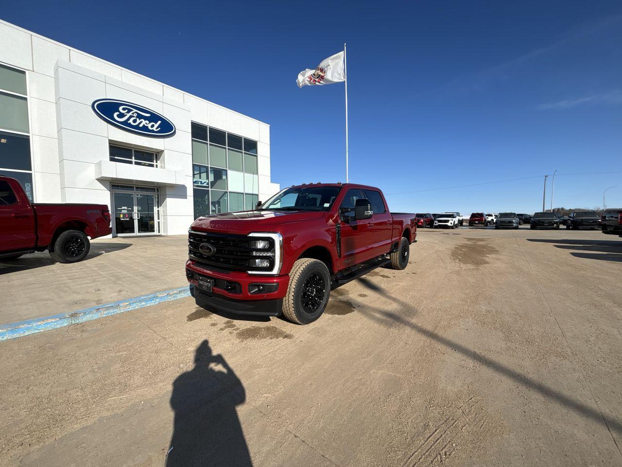 New 2024 Ford F-350 Super Duty SRW LARIAT 4WD CREW CAB 6.75' BOX for sale in Wainwright, AB