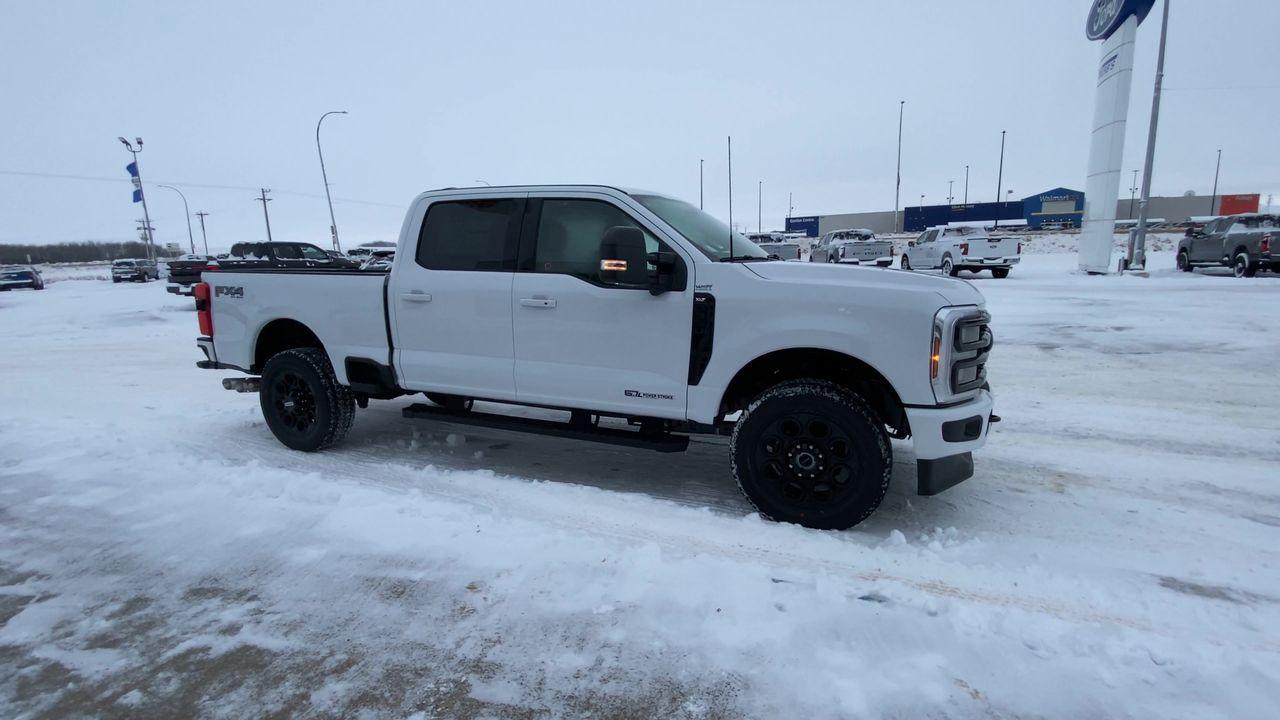 2024 Ford F-350 Super Duty SRW XLT 4WD CREW CAB 6.75' BOX Photo