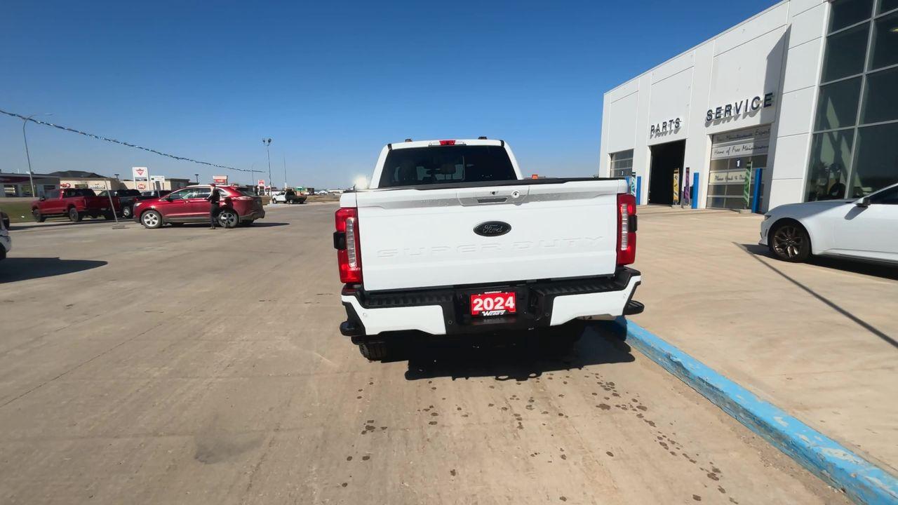 2024 Ford F-350 Super Duty SRW XLT 4WD CREW CAB 6.75' BOX Photo5