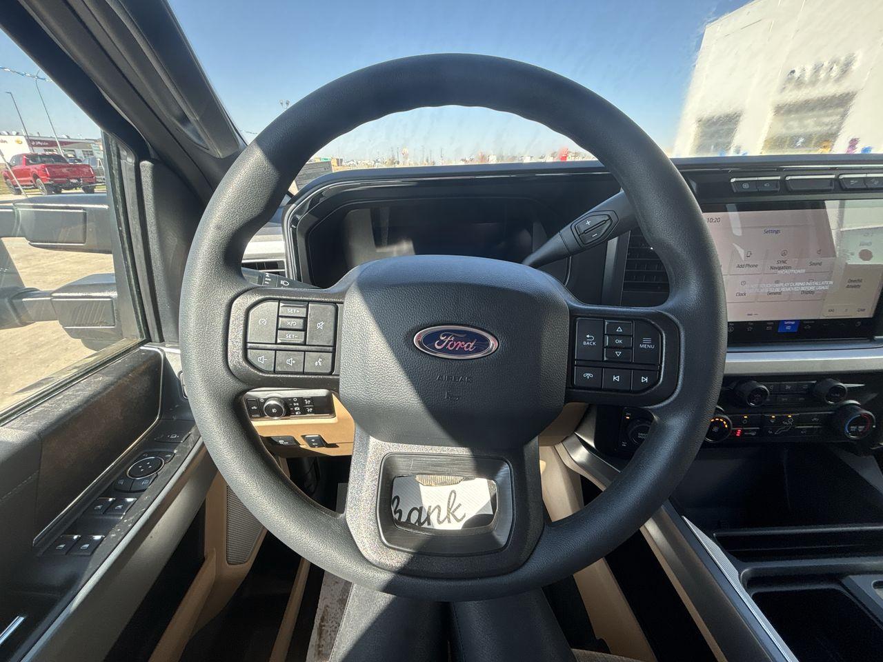 2024 Ford F-350 Super Duty SRW XLT 4WD CREW CAB 6.75' BOX Photo5