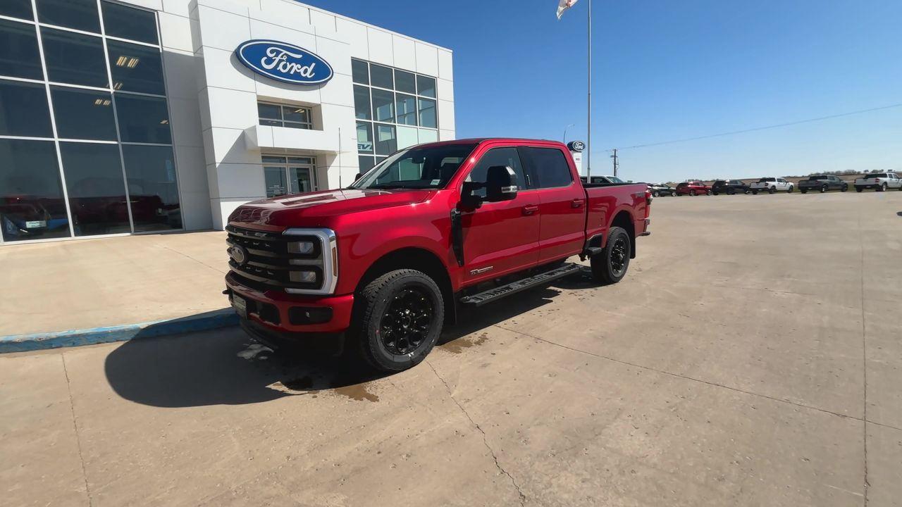 2024 Ford F-350 Super Duty SRW XLT 4WD CREW CAB 6.75' BOX Photo3