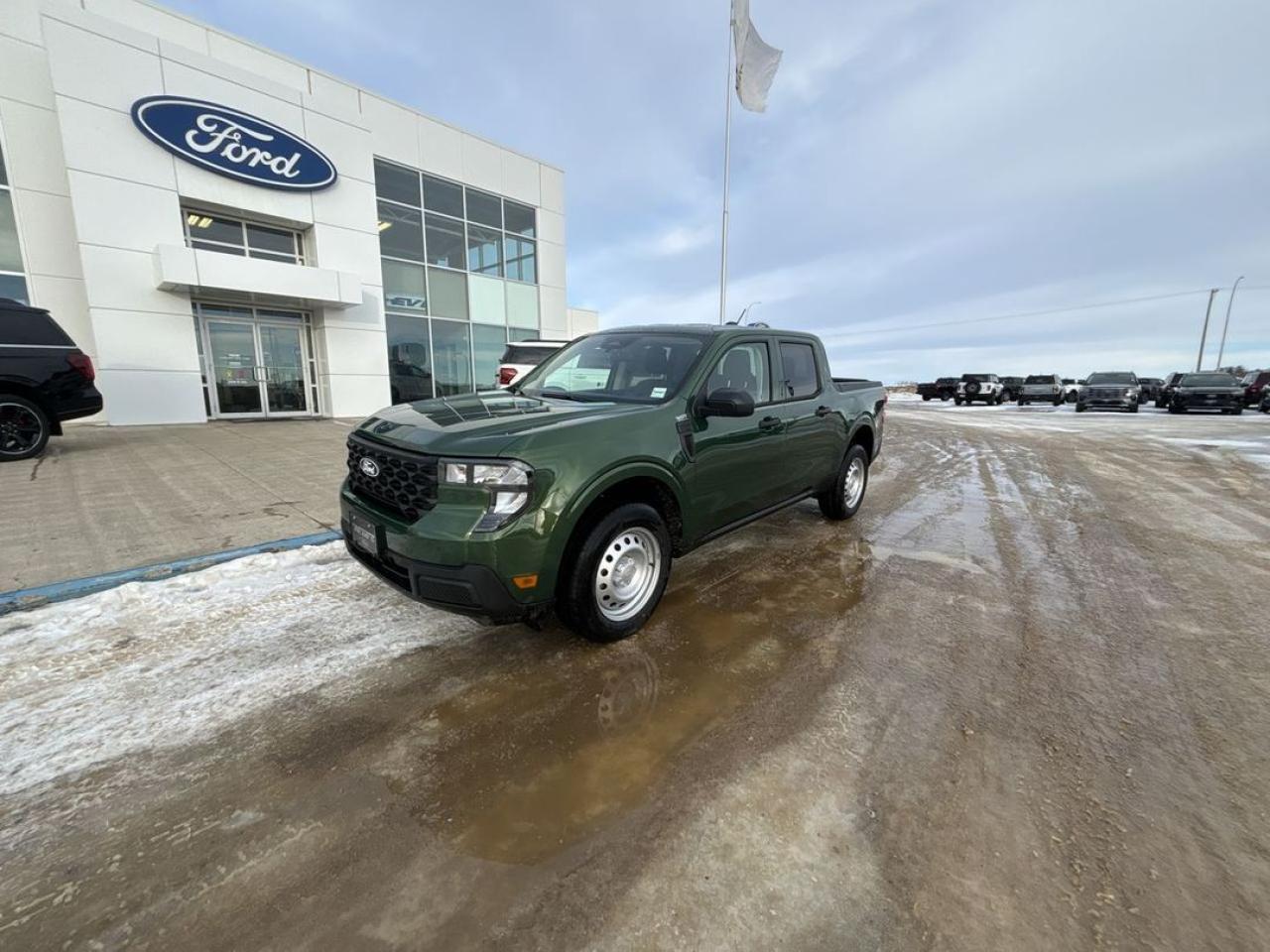 New 2025 Ford Maverick XL FWD SUPERCREW for sale in Wainwright, AB