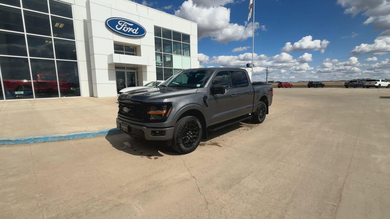2025 Ford F-150 XLT 4WD SuperCrew 5.5' Box Photo3
