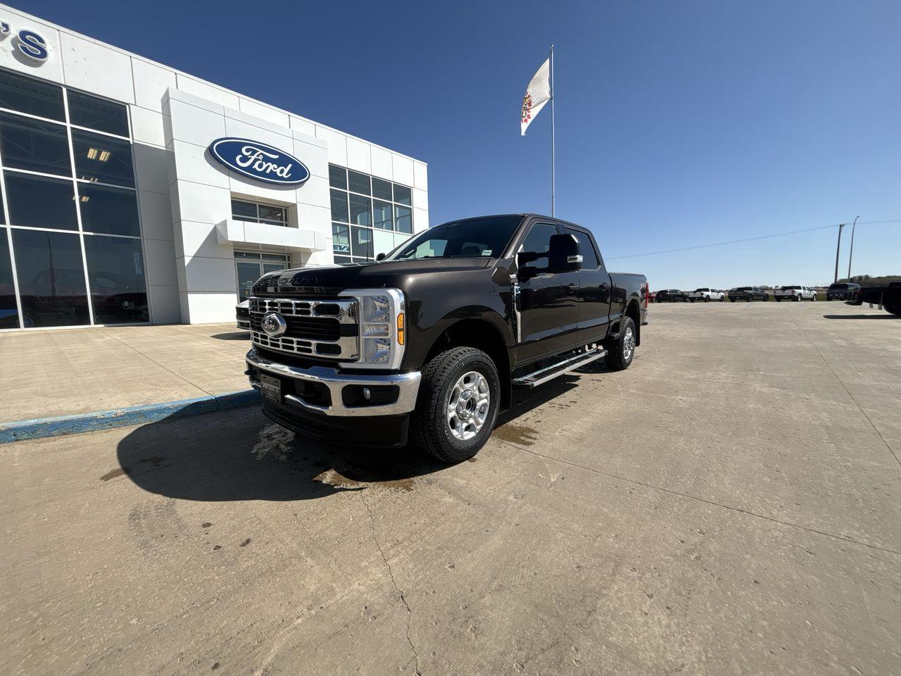 2025 Ford F-350 Super Duty SRW XLT 4WD CREW CAB 6.75' BOX Photo0