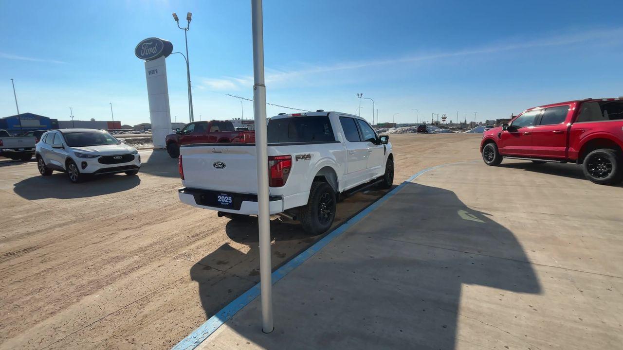 2025 Ford F-150 4x4 Supercrew-145 Photo5