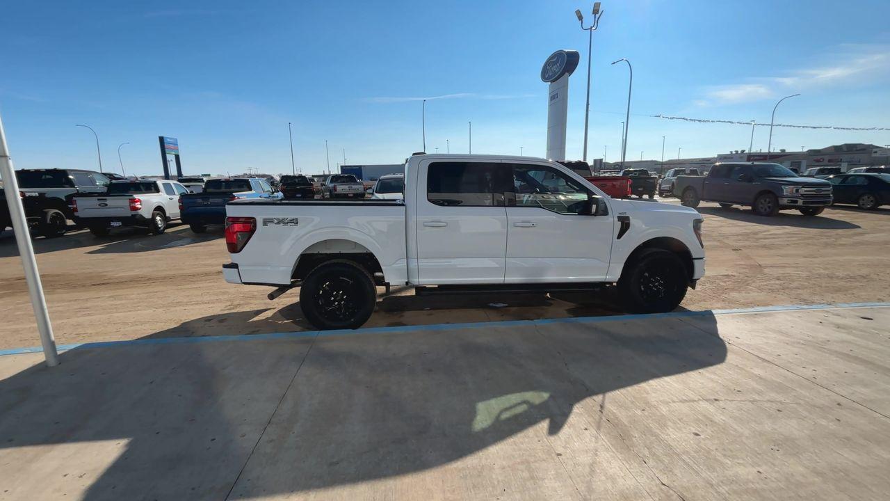 2025 Ford F-150 4x4 Supercrew-145 Photo5