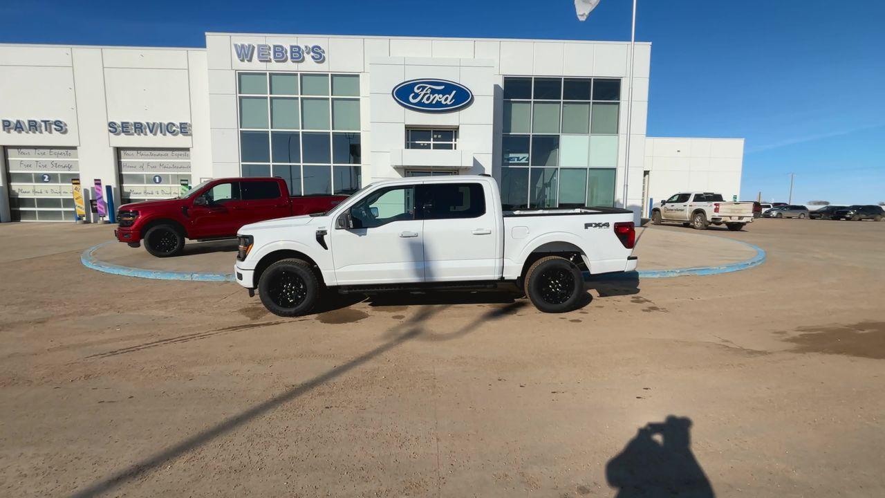 2025 Ford F-150 XLT 4WD SuperCrew 5.5' Box Photo4