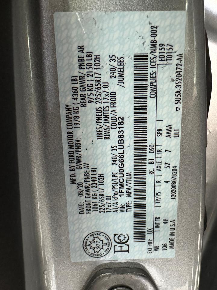 2020 Ford Escape SE+New Tires+ApplePlay+LaneDeparture+CLEANC CARFAX Photo