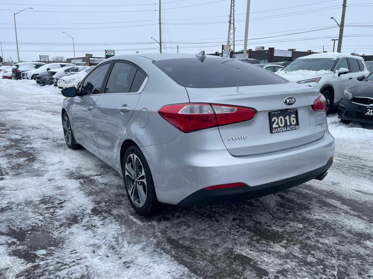 2016 Kia Forte AUTO LOW KM NO ACCIDENT CAMERA B-TOOTH - Photo #17