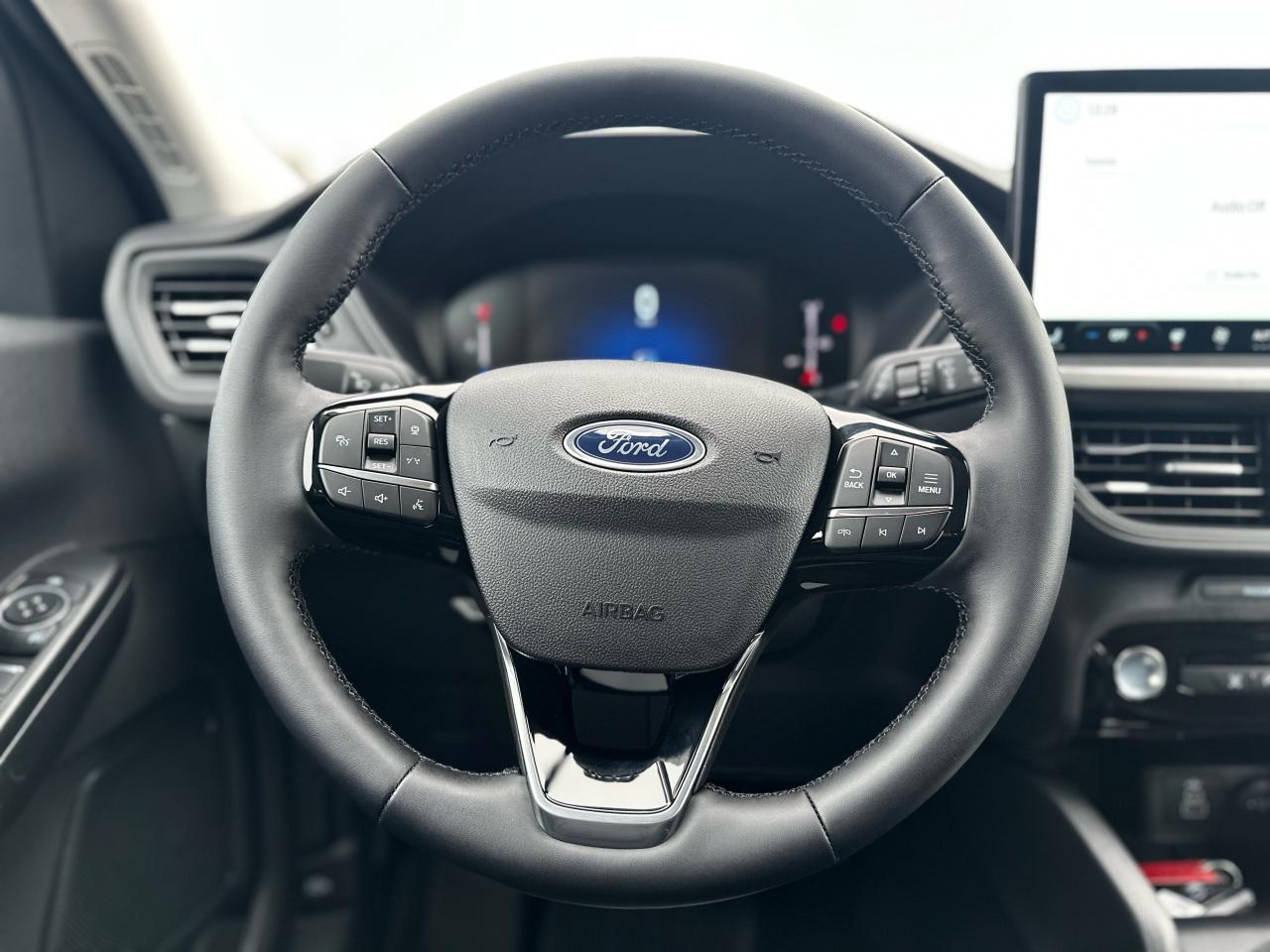 2025 Ford Escape Active AWD Photo5