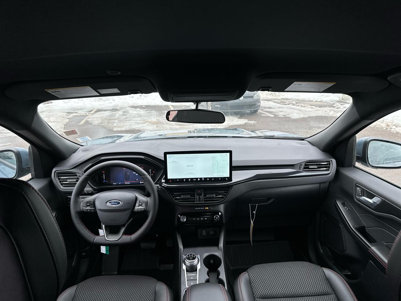 2025 Ford Escape ST-Line Select AWD Photo5