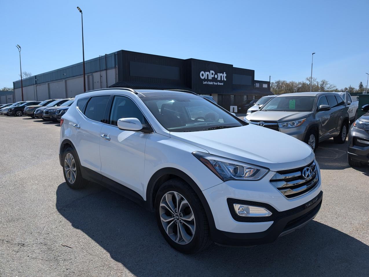 2014 Hyundai Santa Fe Sport SE | Manitoba Owned | Leather | Heated Steering - Photo #2