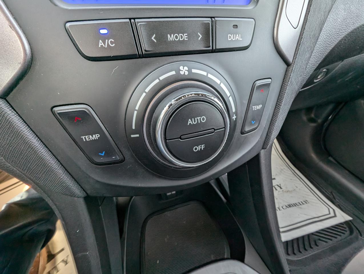2014 Hyundai Santa Fe Sport SE | Manitoba Owned | Leather | Heated Steering - Photo #16