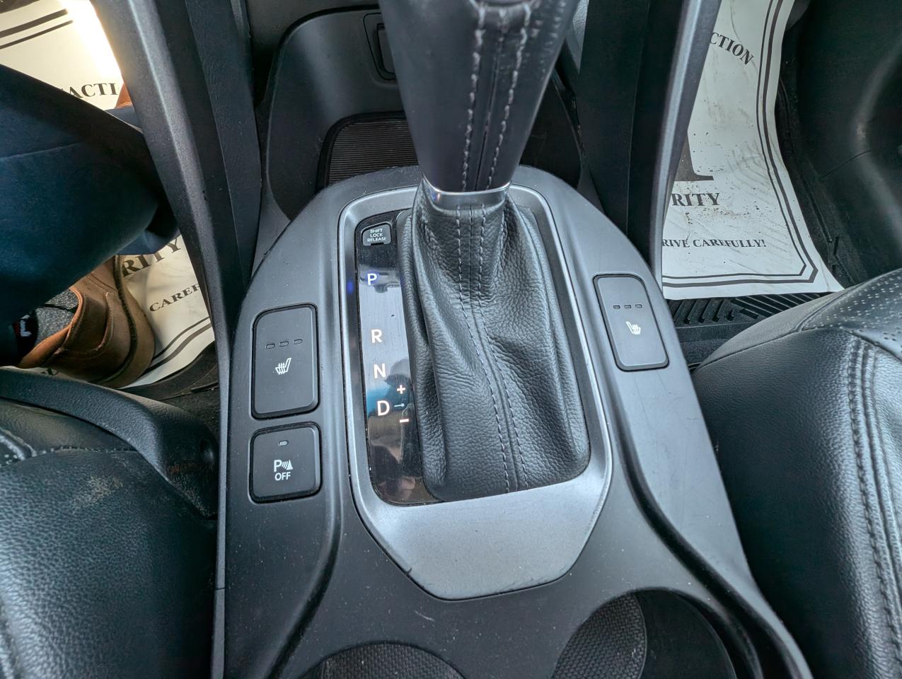 2014 Hyundai Santa Fe Sport SE | Manitoba Owned | Leather | Heated Steering - Photo #14