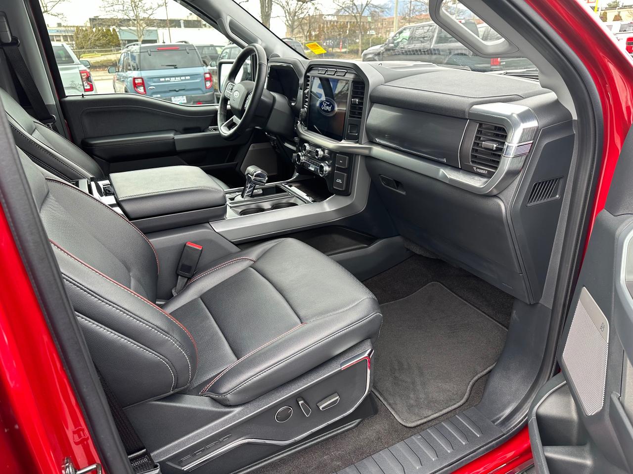 2021 Ford F-150 Lariat Photo5