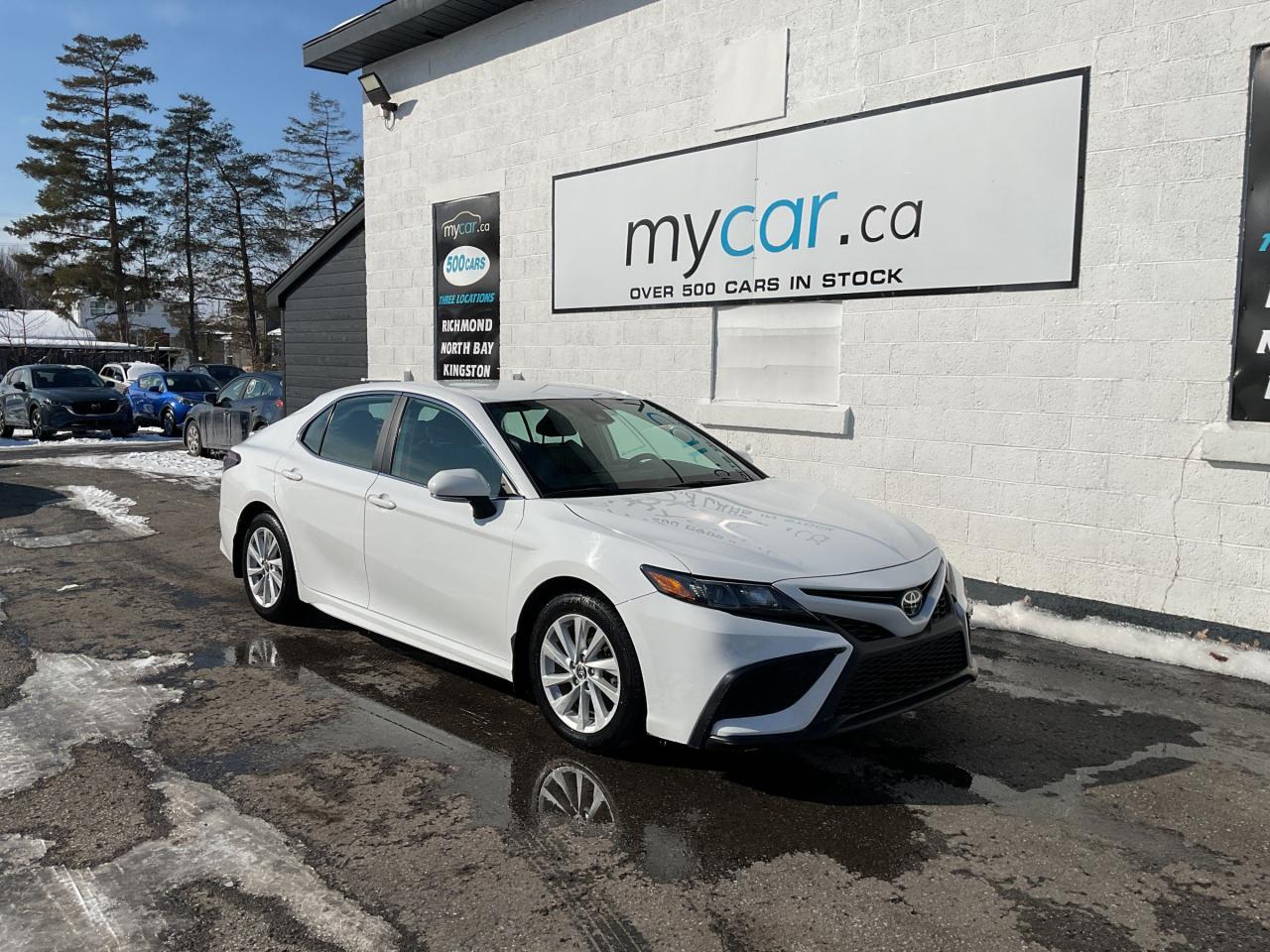 Used 2022 Toyota Camry 2.5L SE FWD!!!  BACKUP CAM. A/C. CRUISE. PWR GROUP. KEYLESS ENTRY. PERFECT FOR YOU!!! for sale in Kingston, ON