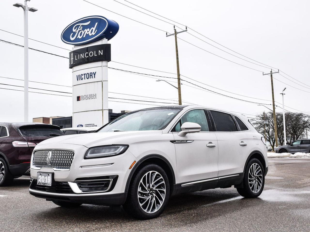 Used 2019 Lincoln Nautilus Reserve 2.7L V6 | Panoroof | Class II Hitch | for sale in Chatham, ON