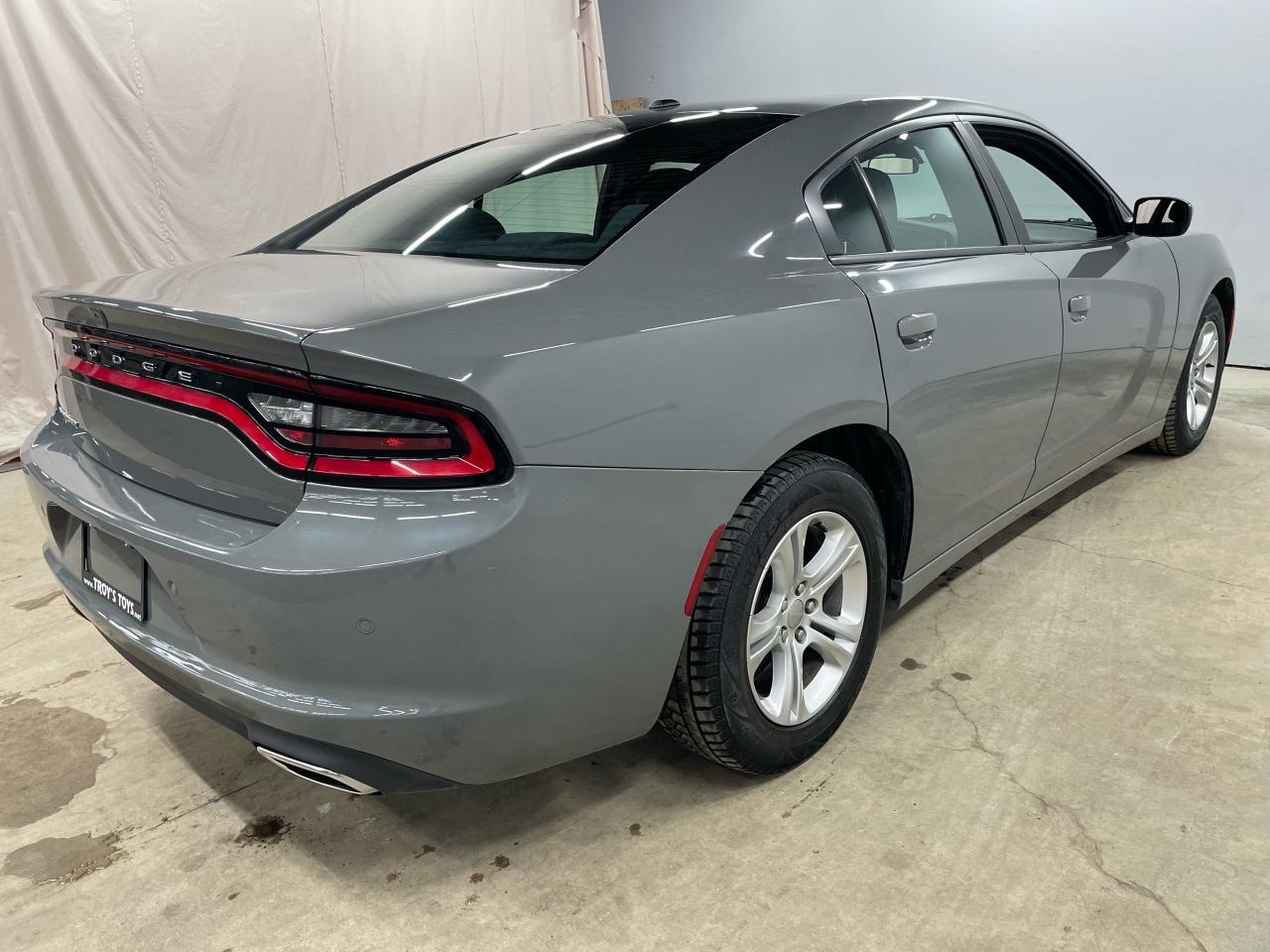 2019 Dodge Charger SXT Photo7