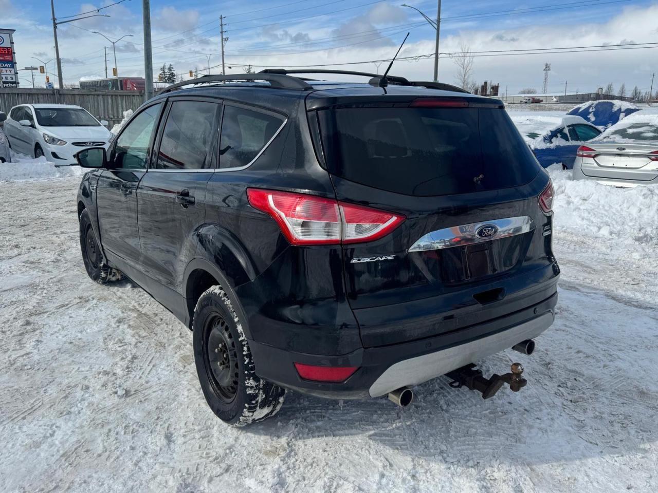 2013 Ford Escape SEL, 4X4, NEEDS REPAIRS, MECHANIC SPECIAL, AS IS - Photo #3