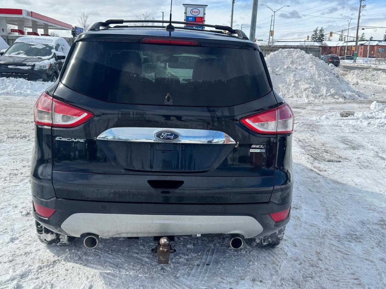 2013 Ford Escape SEL, 4X4, NEEDS REPAIRS, MECHANIC SPECIAL, AS IS - Photo #4