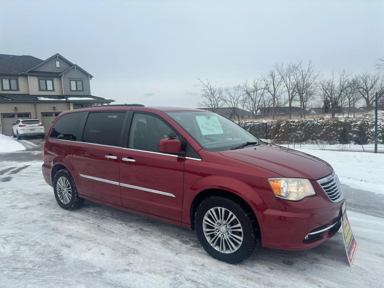 Used 2014 Chrysler Town & Country  for sale in Hamilton, ON