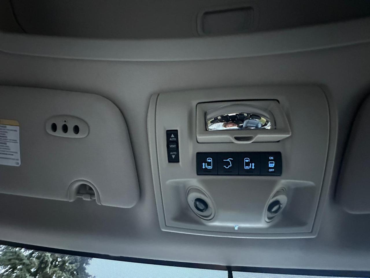 2014 Chrysler Town & Country TOURING - Photo #32