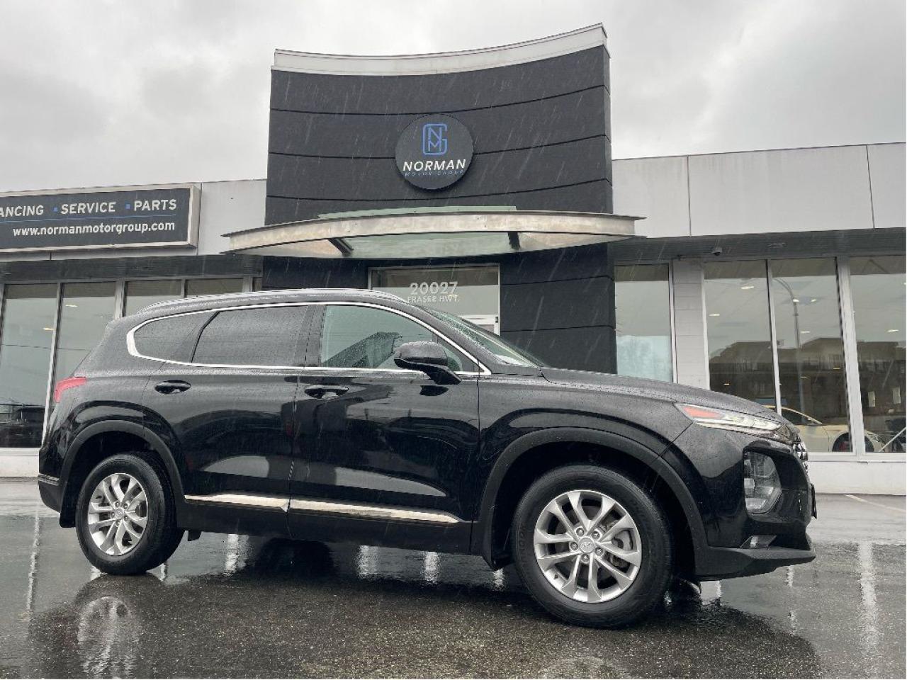 Used 2019 Hyundai Santa Fe Essential AWD HEATED SEATS/WHEEL B/U CAMERA for sale in Langley, BC