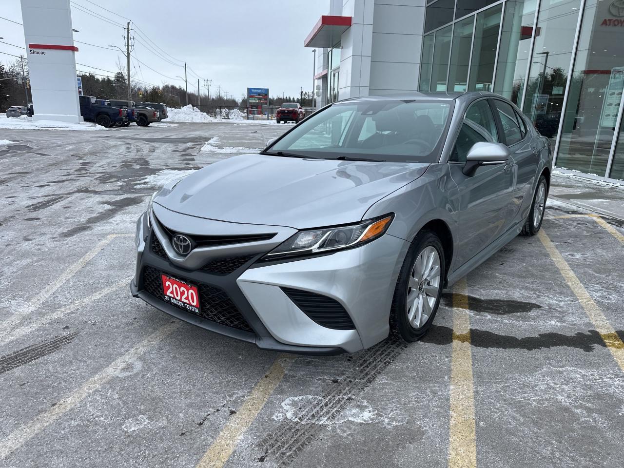 Used 2020 Toyota Camry SE for sale in Simcoe, ON