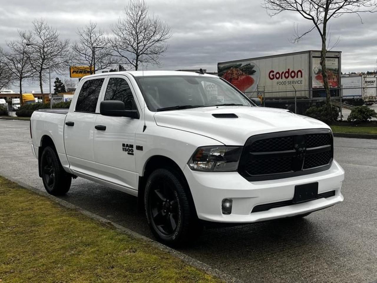 Used 2022 RAM 1500 Classic Tradesman Crew Cab SWB 4WD for sale in Burnaby, BC