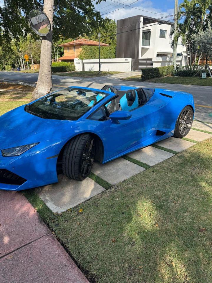 Used 2019 Lamborghini Huracan LP 610-4 Spyder for sale in Mississauga, ON