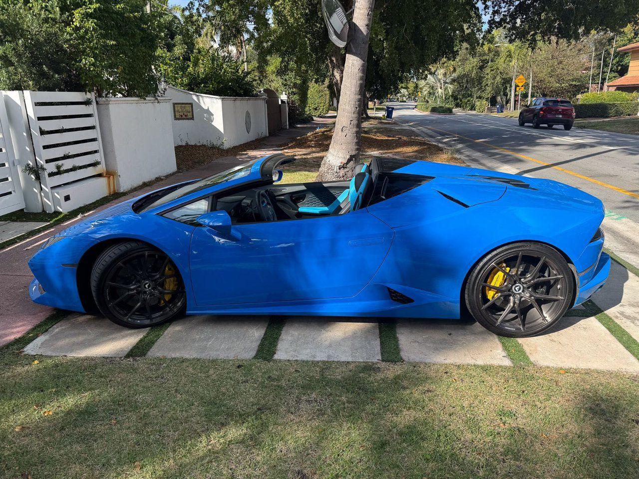 Used 2019 Lamborghini Huracan LP 610-4 Spyder for sale in Mississauga, ON