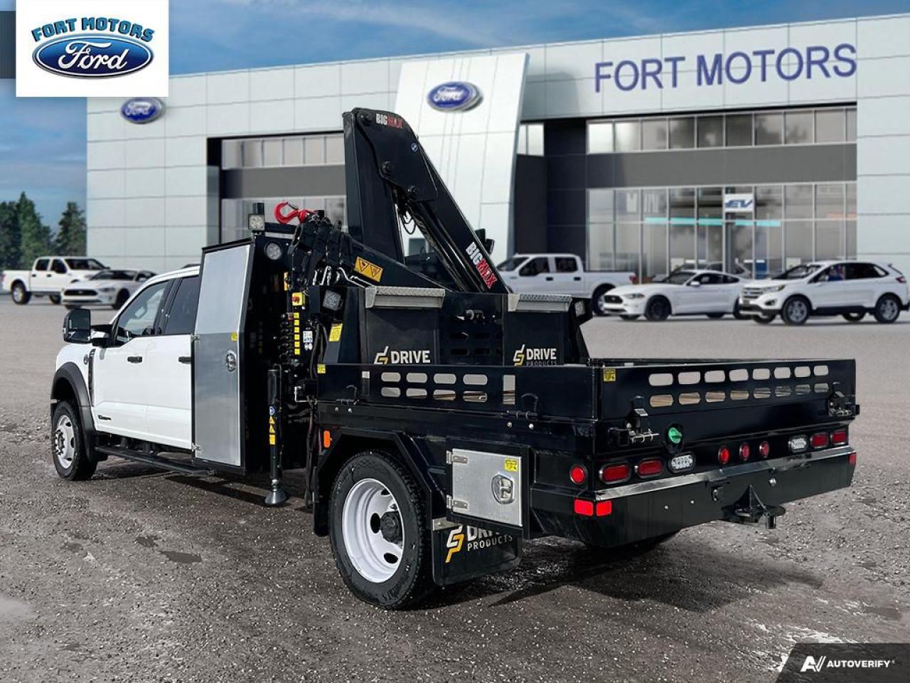 2024 Ford Chassis Cab F-550® XLT Photo